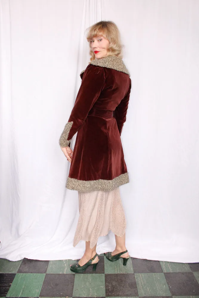 1930s Plum Velvet Belted Coat with Faux Persian Lamb Wool Trim - S/M