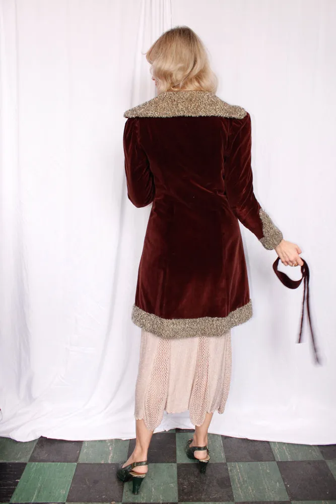 1930s Plum Velvet Belted Coat with Faux Persian Lamb Wool Trim - S/M
