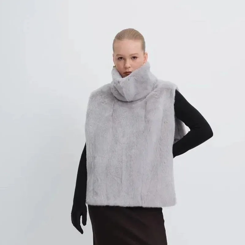 High neck Faux fur sleeveless vest