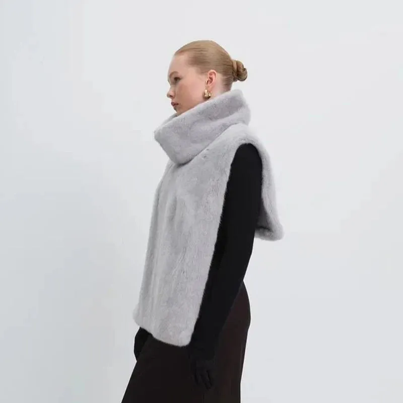 High neck Faux fur sleeveless vest