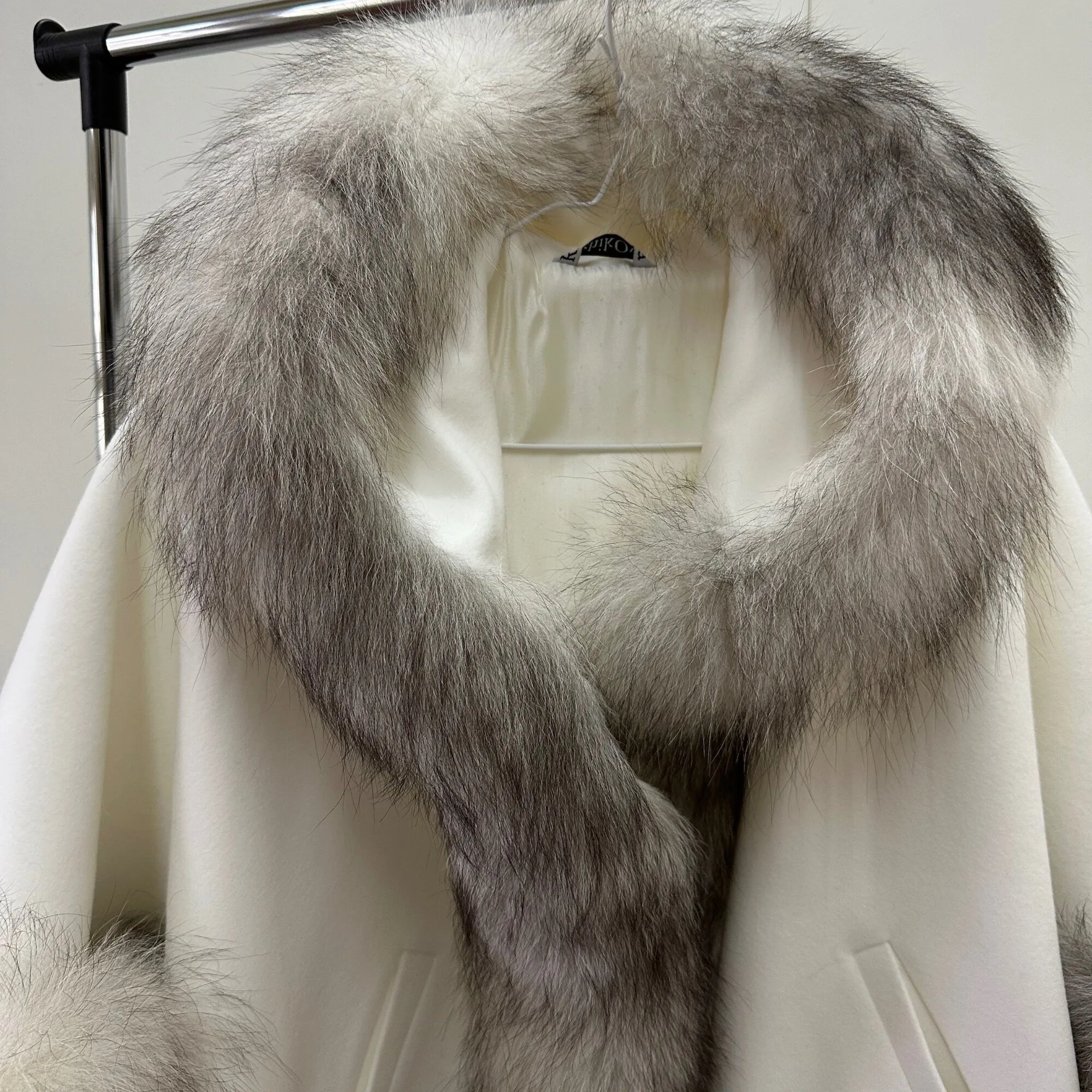Ivory Women Winter Coat Cape Trim Fox Fur, Winter Women's Poncho Jacket lined, Warm Women's coat with a hood