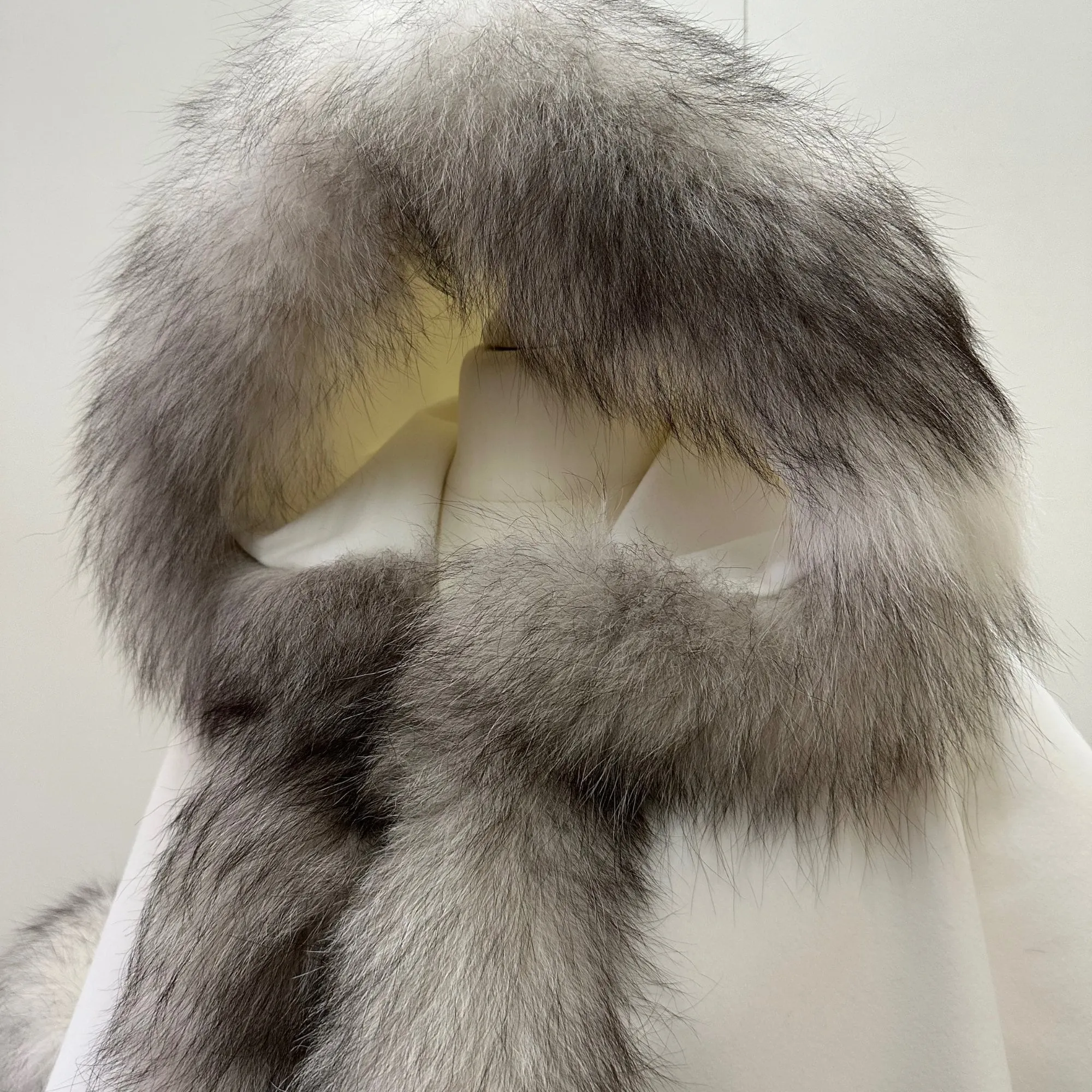 Ivory Women Winter Coat Cape Trim Fox Fur, Winter Women's Poncho Jacket lined, Warm Women's coat with a hood