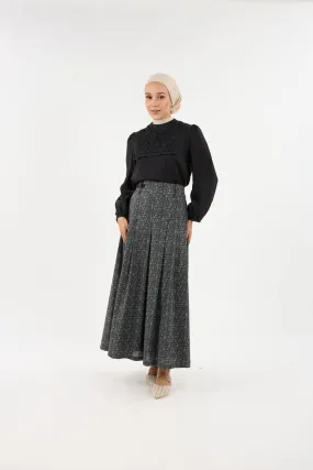 Mekar Black Pleated Skirt