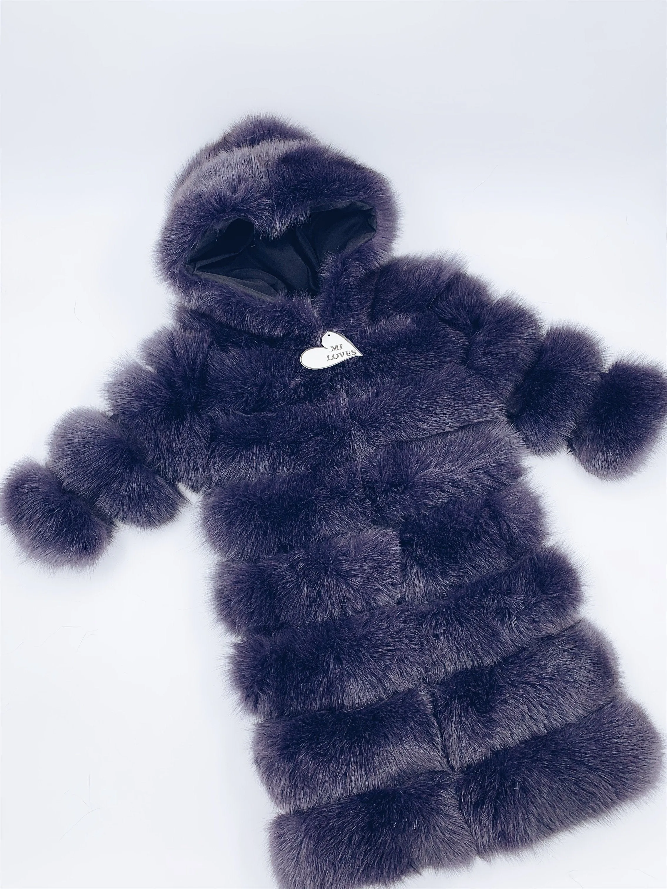 PRE ORDER(delivery in 3/4 weeks)Mi LOVES SIGNATURE ELITE COLLECTION !!SUPER LUXURIOUS LONG FOX FUR COAT .