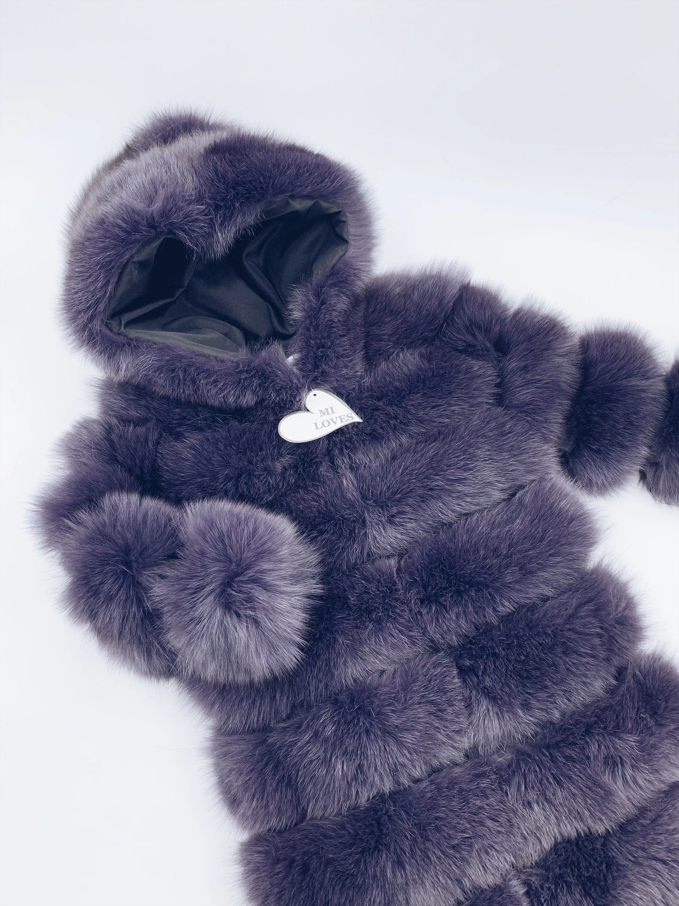 PRE ORDER(delivery in 3/4 weeks)Mi LOVES SIGNATURE ELITE COLLECTION !!SUPER LUXURIOUS LONG FOX FUR COAT .