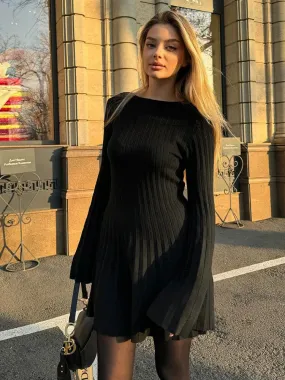 Ribbed Pleated Hem Solid Black Midi Dress