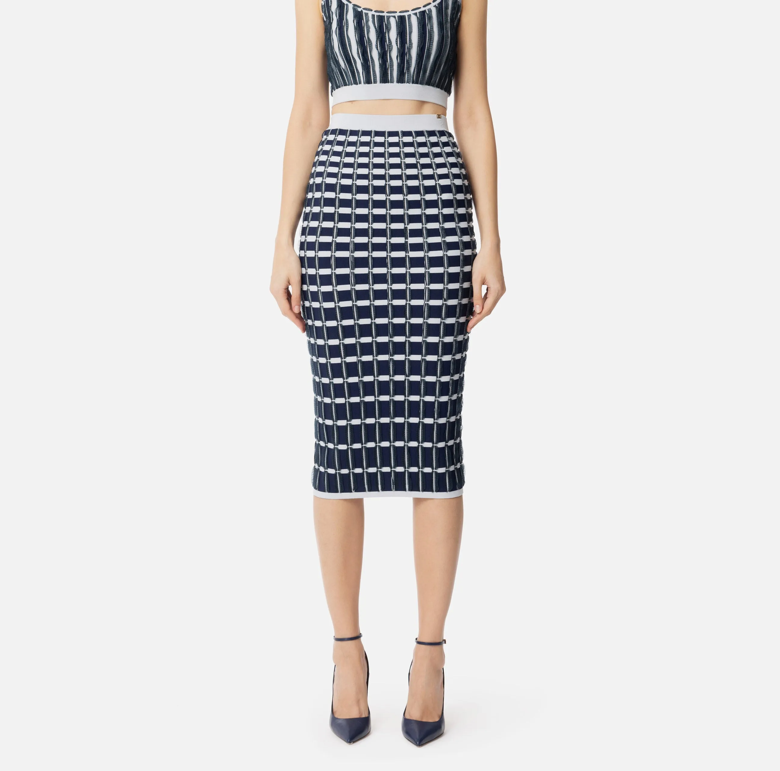 Viscose skirt with micro-ruffles